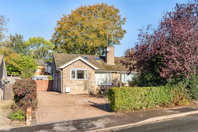 2-bed bungalow on Tinglesfield, Cirencester, £400,000