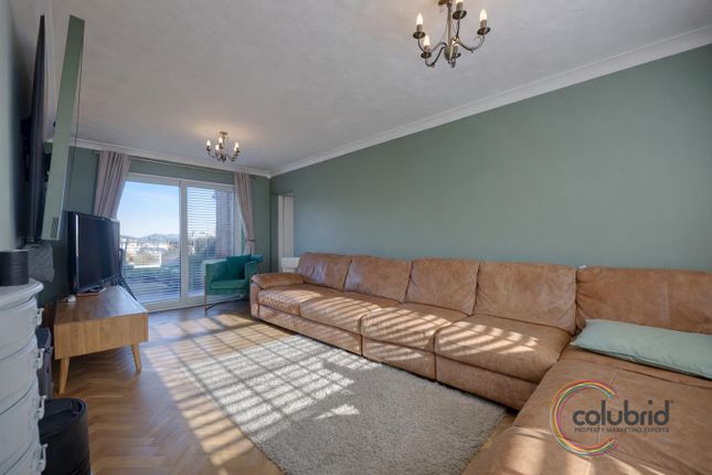 143, Whitmore Avenue, Grays photo 4