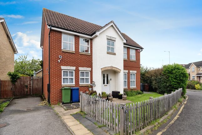 Detached house for sale in Swallow Close, Chafford Hundred, Grays, Essex
