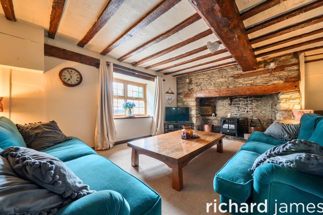 9, High Street, Purton photo 2