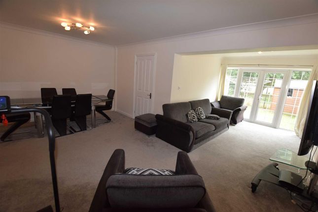 Terraced house to rent in Warren Close, Stanford-Le-Hope