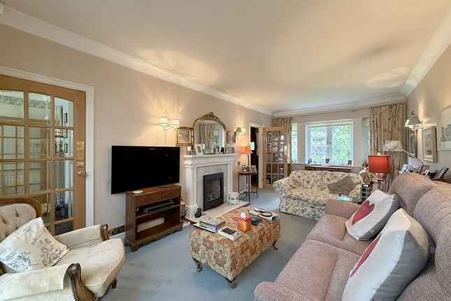 Holly Tree Cottage, 33, Burn Bridge Road, Harrogate photo 3