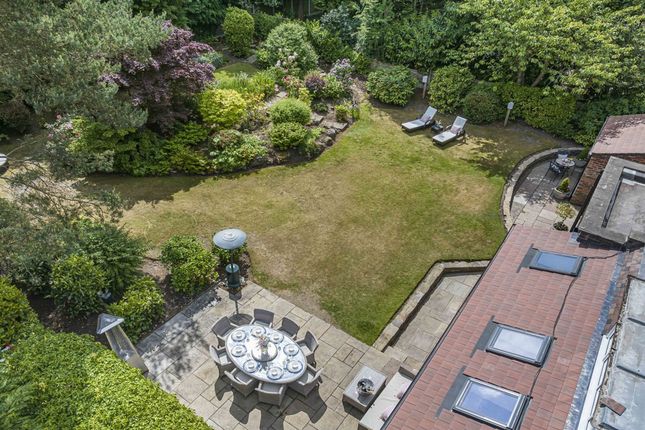 110 Park Road, Altrincham photo 2