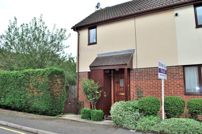 Thumbnail Semi-detached house to rent in Turners Meadow Way, Beckenham
