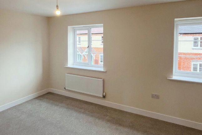 Plot 139 The Bracken, Acresford Park, Rugeley photo 2