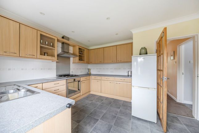 1 Worcester Close, Bognor Regis photo 3