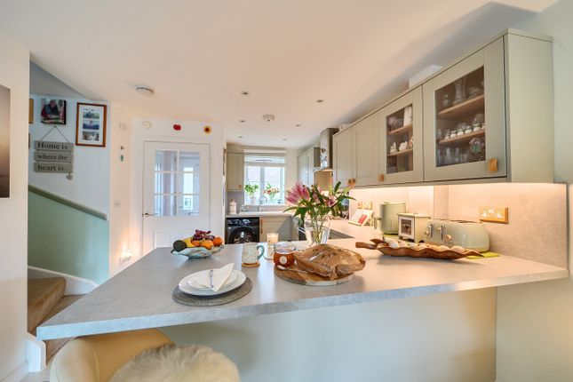 23, Charlesby Drive, Swindon photo 3