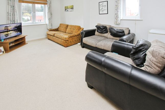 5 Dungiven House, 73, Nottingham Road, Stapleford photo 3