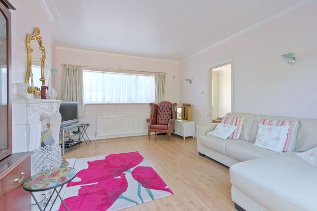 28, Galley Lane, Barnet photo 4