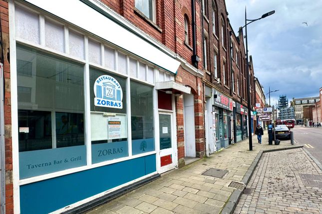 Retail premises to let in Stafford Street, Wolverhampton