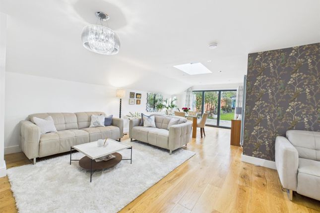90, Eastcote Road, Ruislip photo 2