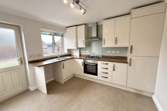 14, Rathkenny Close, Spalding photo 3