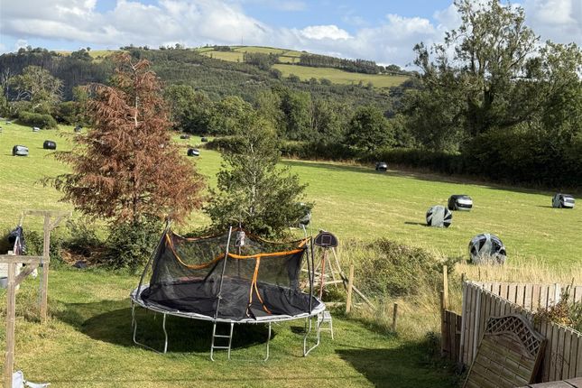 Bryn Cerdd,  No 1, Bro Fallen, Lampeter photo 2