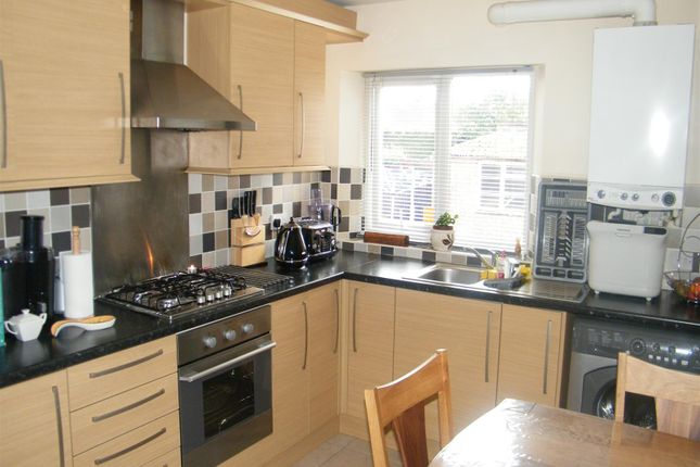 27, Nottingham photo 3