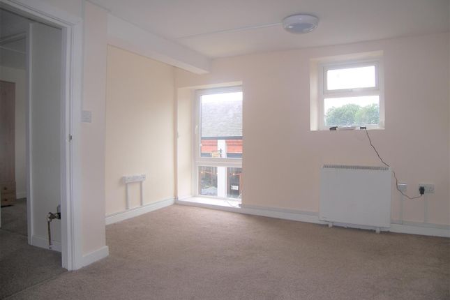 Flat 1A, 9, Croft Road, Neath photo 2