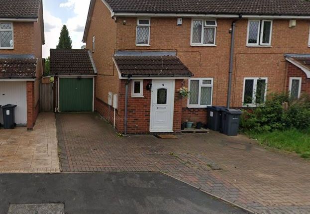 Thumbnail Semi-detached house to rent in Larchfield Close, Birmingham