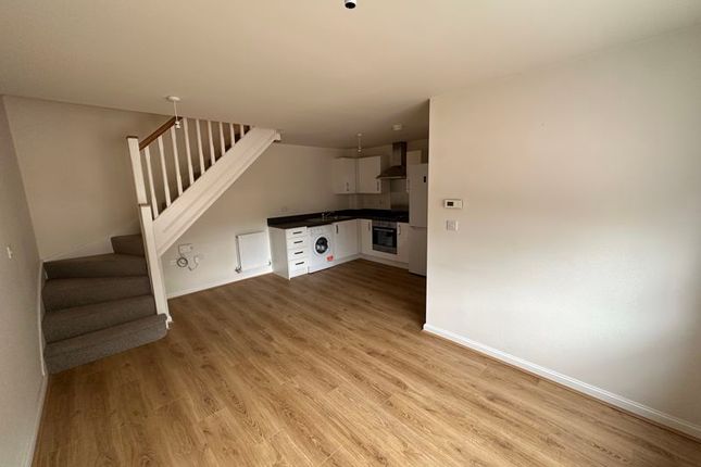 5, Stratford Drive, Knowsley photo 4