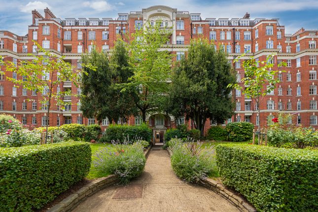 Flat for sale in Clive Court, Maida Vale, London