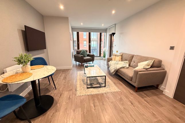 Apartment 708, Liverpool photo 2