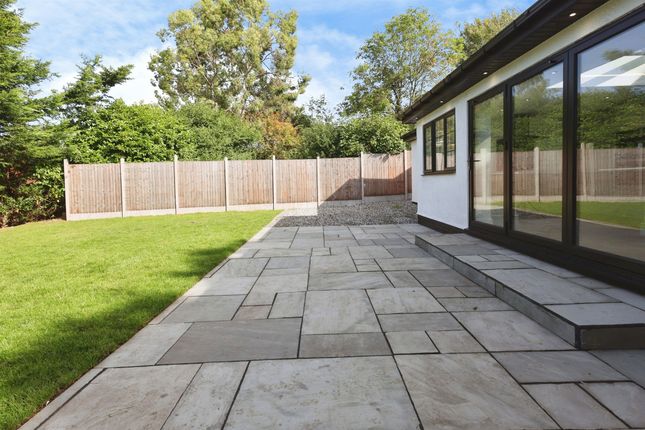 1, Chawn Hill Close, Stourbridge photo 3