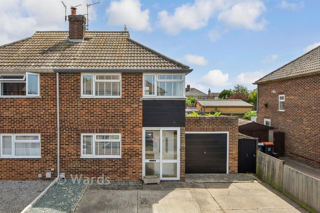 3-bed semi-detached on 6, Fairlawn Road, Ramsgate, £300,000