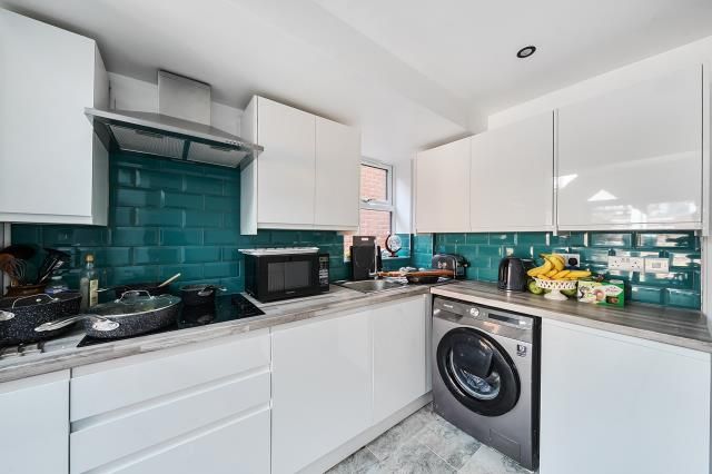 8, Crescent Road, Reading photo 4