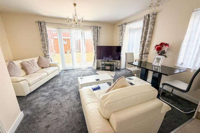 1, Millers Green, Weeley Heath photo 3