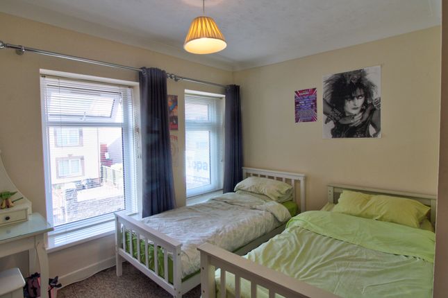 207, King Street, Ebbw Vale photo 4