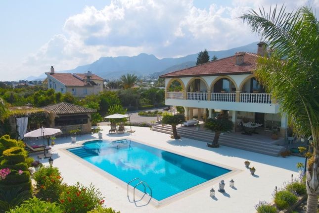 Villa for sale in Lapta, Lapithos, Kyrenia, Cyprus