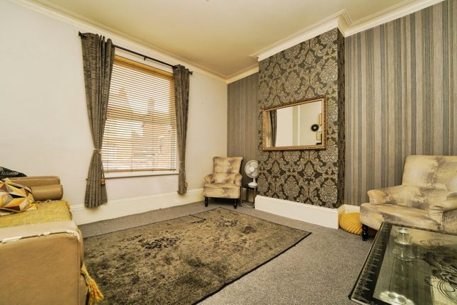 27, Conduit Street, Gloucestershire photo 4