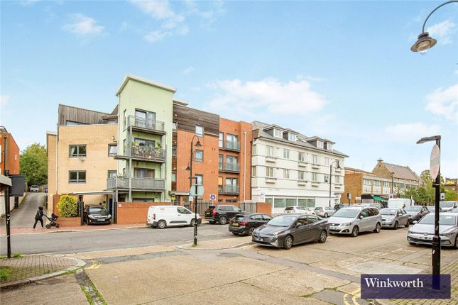 Flat for sale in Headstone Drive, Harrow, Middlesex