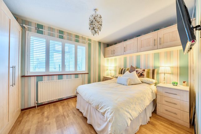 27 Clarkfield, Rickmansworth photo 5