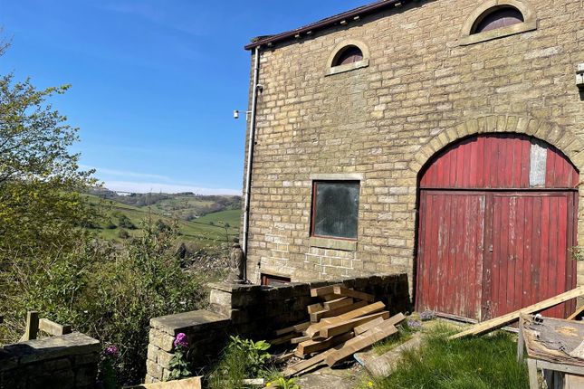 3 bed barn conversion for sale in Dean House Lane, Stainland, Halifax HX4