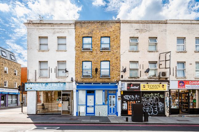 Thumbnail Retail premises for sale in New Cross Road, London