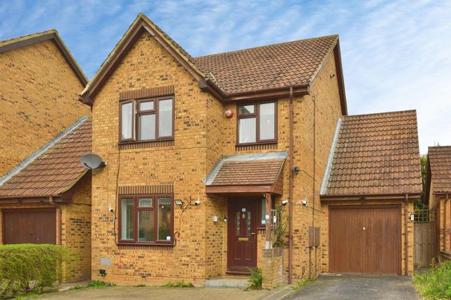 4-bed house on 6, Chalfont Close, Milton Keynes, £370,000