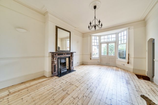 21, Elder Avenue, London photo 2