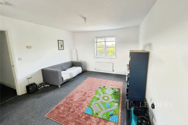 70, Coral Close, Derbyshire photo 2
