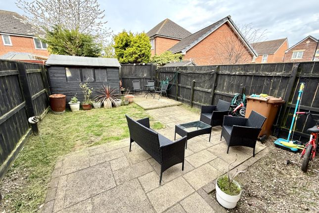 4, Groom Terrace, Hartlepool photo 2