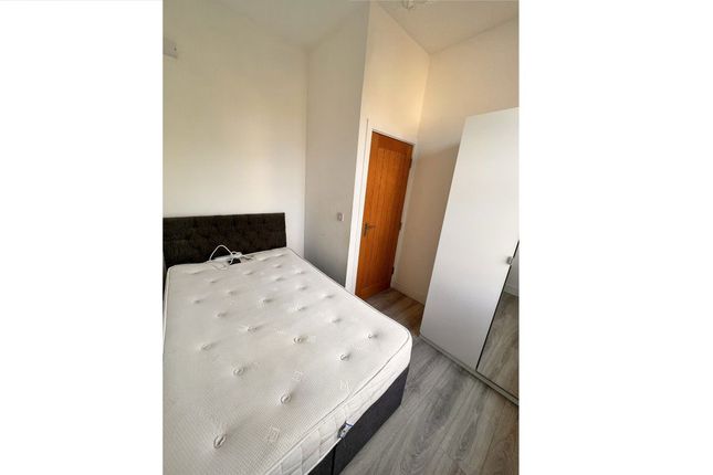 Flat 5 Century House 100a, London Road, Leicester photo 4