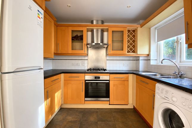 Flat 3, St. Georges Court, Epsom photo 4