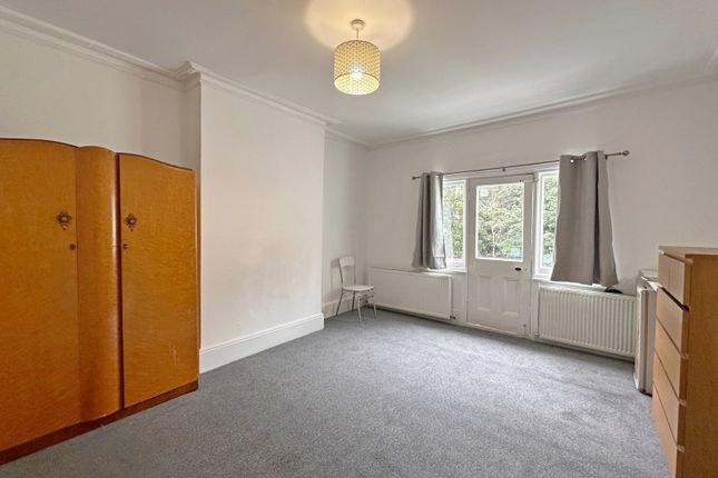 Furnished Room