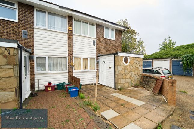 End terrace house for sale in Beechcroft Close, Hounslow