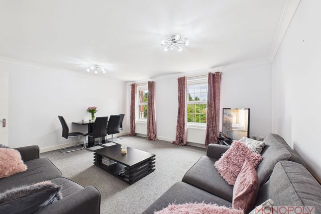24 Acton Hall Walks, Wrexham photo 3