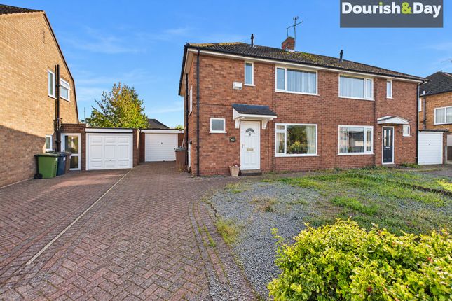 3-bed semi-detached on 40 Ascot Road, Stafford, £260,000
