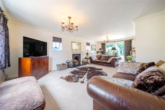 5, Mulberry Gardens, Cambridgeshire photo 4