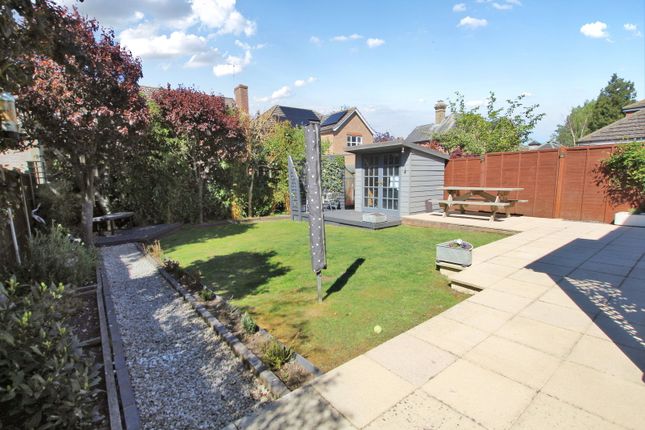 3, Harvey Court, Sandy photo 4