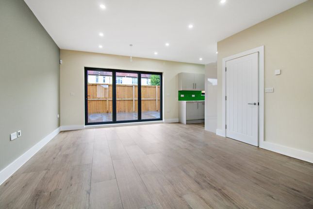 36, Alfred Road, Kent photo 2