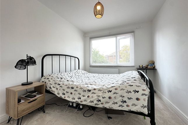 45, Daleside Grove, West Yorkshire photo 3