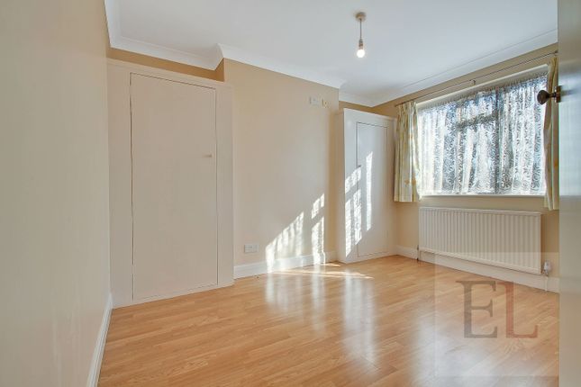 Terraced house to rent in Oxleay Road, Harrow, Greater London