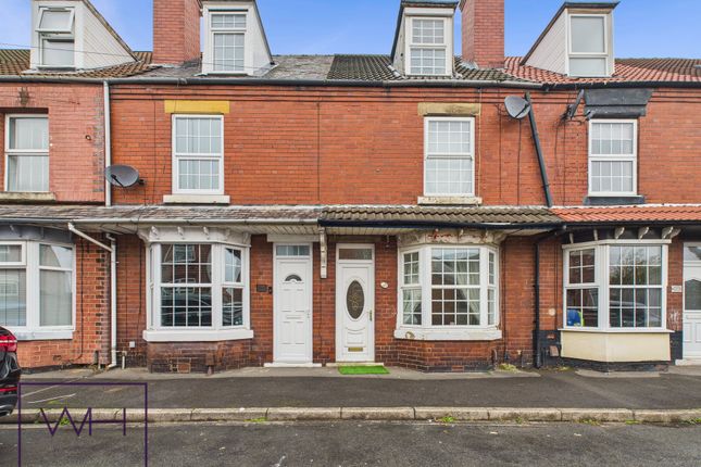 Cam03785G0-Pr0312-Still002